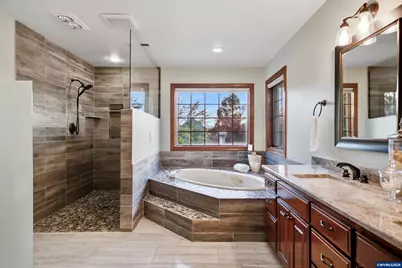 1520 Skyline Dr NW, Albany, OR 97321 - Photo 8