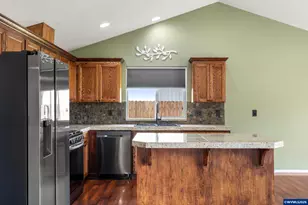 500 Hobson St, Stayton, OR 97383 - Photo 12