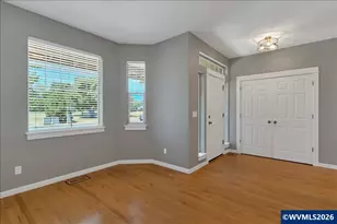 284 SW Wyatt St, Dallas, OR 97338 - Photo 4