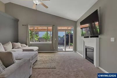 284 SW Wyatt St, Dallas, OR 97338 - Photo 14