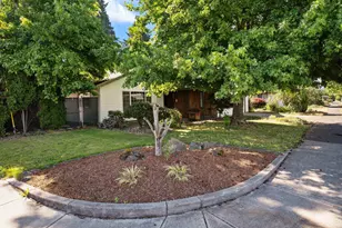 4698 Happy Dr NE, Salem, OR 97305 - Photo 4