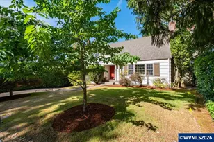 1885 SW Whiteside Dr, Corvallis, OR 97333 - Photo 2