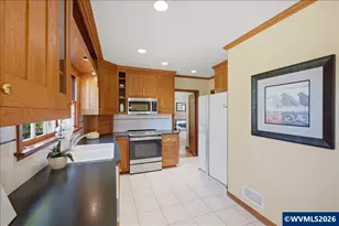 1885 SW Whiteside Dr, Corvallis, OR 97333 - Photo 14