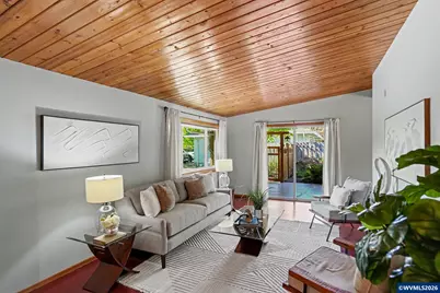 1705 NW Menlo Dr, Corvallis, OR 97330 - Photo 10
