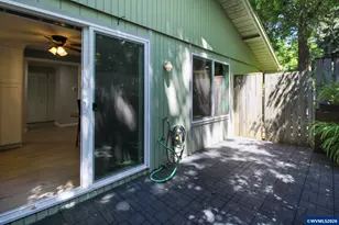 1183 Karen Way NW, Salem, OR 97304 - Photo 12