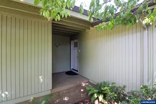 1183 Karen Way NW, Salem, OR 97304 - Photo 4