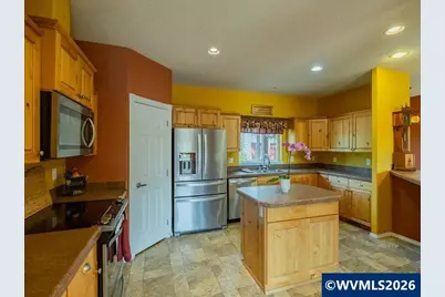 33842 Brewster Rd, Lebanon, OR 97355 - Photo 10