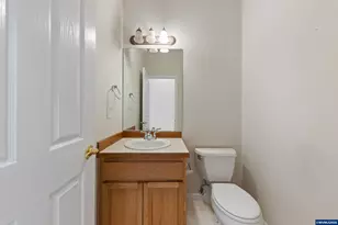 310 NW Foxglove St, Dallas, OR 97338 - Photo 24