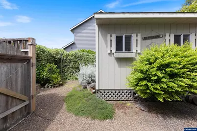310 NW Foxglove St, Dallas, OR 97338 - Photo 50