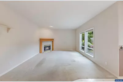 310 NW Foxglove St, Dallas, OR 97338 - Photo 8