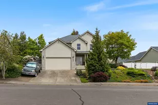 310 NW Foxglove St, Dallas, OR 97338 - Photo 2