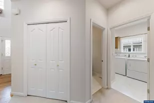310 NW Foxglove St, Dallas, OR 97338 - Photo 24