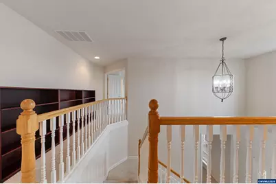 310 NW Foxglove St, Dallas, OR 97338 - Photo 28