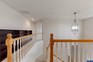 310 NW Foxglove St, Dallas, OR 97338 - Photo 28