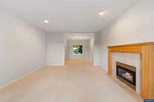 310 NW Foxglove St, Dallas, OR 97338 - Photo 20