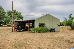 37663 Kgal Rd, Lebanon, OR 97355 - Photo 30