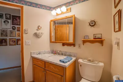 37663 Kgal Rd, Lebanon, OR 97355 - Photo 22