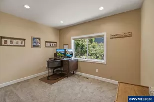 240 Meyer St, Detroit, OR 97342 - Photo 24