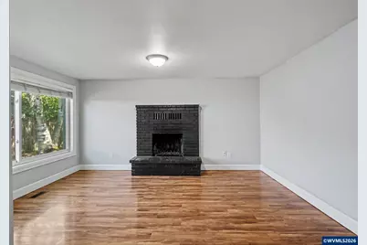 204 24th St NE, Salem, OR 97301 - Photo 22