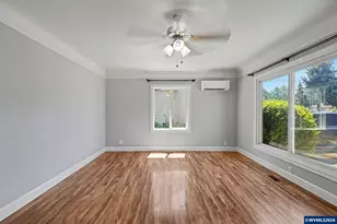 204 24th St NE, Salem, OR 97301 - Photo 6