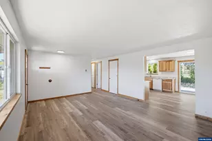 455 SE Park Ave, Corvallis, OR 97333 - Photo 8