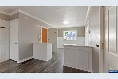 1901 Long St, Sweet Home, OR 97386 - Photo 10