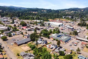 1901 Long St, Sweet Home, OR 97386 - Photo 40