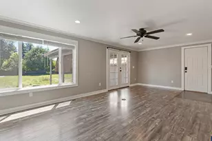 1901 Long St, Sweet Home, OR 97386 - Photo 10