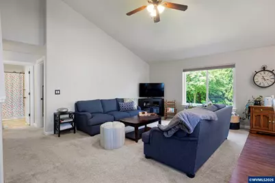 495 Lavender St, Silverton, OR 97381 - Photo 10