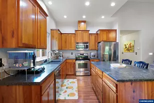 495 Lavender St, Silverton, OR 97381 - Photo 14