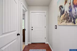 495 Lavender St, Silverton, OR 97381 - Photo 6