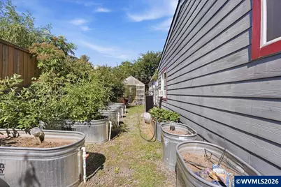 4260 Glenwood Dr SE, Salem, OR 97317 - Photo 24