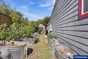 4260 Glenwood Dr SE, Salem, OR 97317 - Photo 24