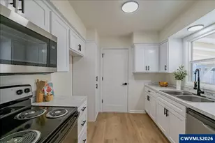 2430 Hyde St SE, Salem, OR 97301 - Photo 12