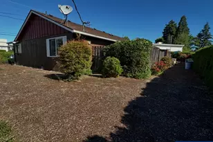 170 SW Levens St, Dallas, OR 97338 - Photo 12