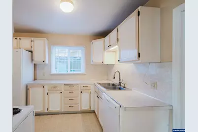 720 Rosemont Av NW, Salem, OR 97304 - Photo 22