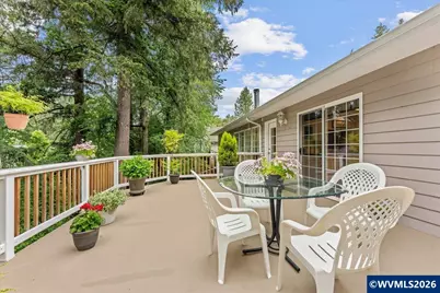 1953 Kenard St NW, Salem, OR 97304 - Photo 18