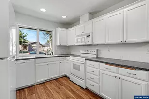 1236 Trent Ave N, Keizer, OR 97303 - Photo 14
