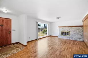 2140 17th Av SW, Albany, OR 97321 - Photo 4