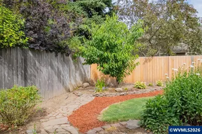 7416 Parkplace Dr NE, Keizer, OR 97303 - Photo 40