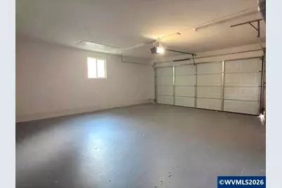 760 Boone Rd SE, Salem, OR 97306 - Photo 16