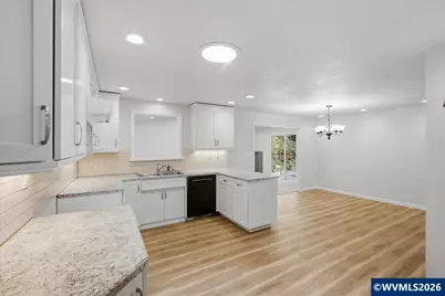 215 46th Av SE, Salem, OR 97317 - Photo 16