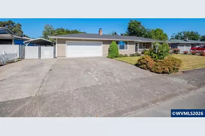 215 46th Av SE, Salem, OR 97317 - Photo 1