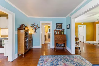 442 23rd St SE, Salem, OR 97301 - Photo 8