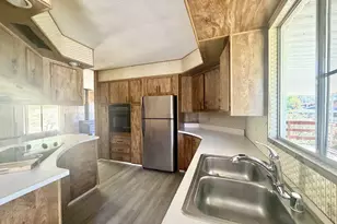 76582 Davis Rd, Oakridge, OR 97463 - Photo 12