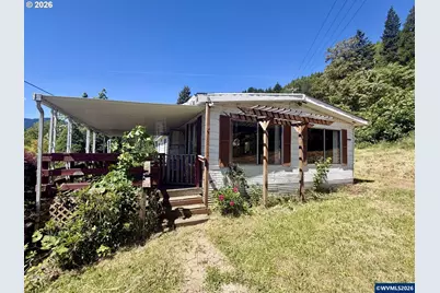 76582 Davis Rd, Oakridge, OR 97463 - Photo 1