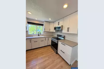 1060 SE Marion Av, Corvallis, OR 97333 - Photo 16