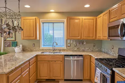 6045 Nelson Pl SE, Salem, OR 97306 - Photo 8
