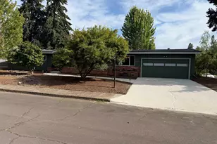 1090 Luradel Ave S, Salem, OR 97302 - Photo 2