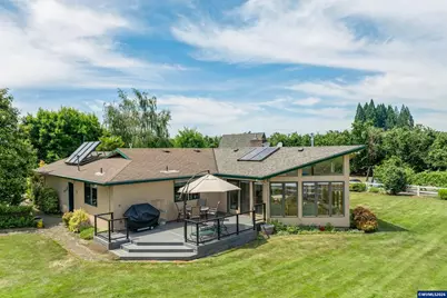 30248 S Barlow Rd, Hubbard, OR 97032 - Photo 14